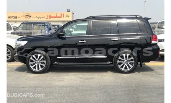 Buy Import Toyota Land Cruiser Black Car in Import - Dubai in A'ana Buy Import Toyota Land Cruiser Black Car in Import - Dubai in A'ana