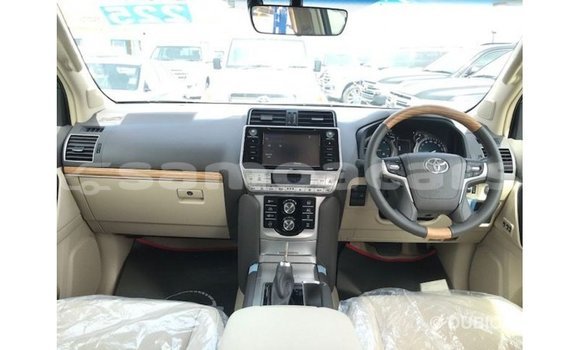 Buy Import Toyota Prado White Car in Import - Dubai in A'ana Buy Import Toyota Prado White Car in Import - Dubai in A'ana