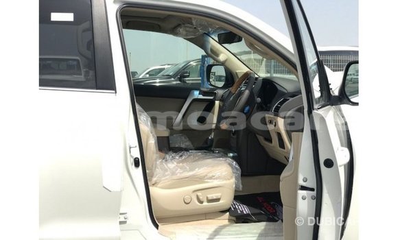 Buy Import Toyota Prado White Car in Import - Dubai in A'ana Buy Import Toyota Prado White Car in Import - Dubai in A'ana