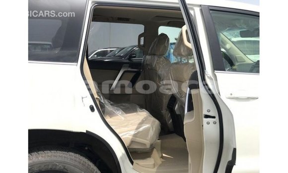 Buy Import Toyota Prado White Car in Import - Dubai in A'ana Buy Import Toyota Prado White Car in Import - Dubai in A'ana
