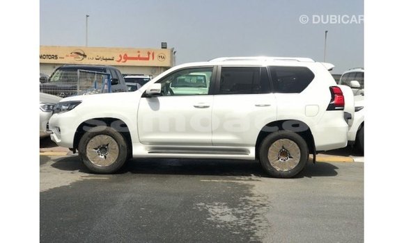 Buy Import Toyota Prado White Car in Import - Dubai in A'ana Buy Import Toyota Prado White Car in Import - Dubai in A'ana