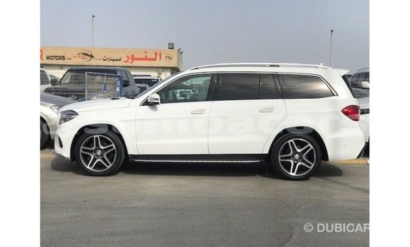 Buy Import Mercedes-Benz 190 White Car in Import - Dubai in A'ana Buy Import Mercedes-Benz 190 White Car in Import - Dubai in A'ana