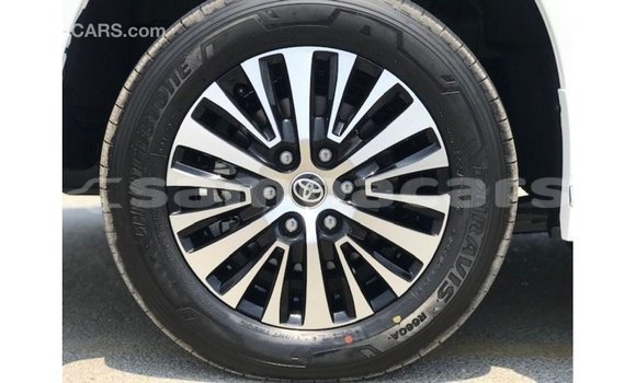 Buy Import Toyota Granvia White Car in Import - Dubai in A'ana Buy Import Toyota Granvia White Car in Import - Dubai in A'ana