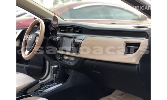 Buy Import Toyota Corolla White Car in Import - Dubai in A'ana Buy Import Toyota Corolla White Car in Import - Dubai in A'ana