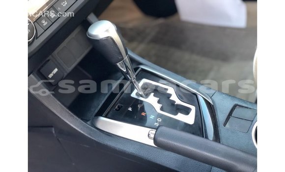 Buy Import Toyota Corolla White Car in Import - Dubai in A'ana Buy Import Toyota Corolla White Car in Import - Dubai in A'ana