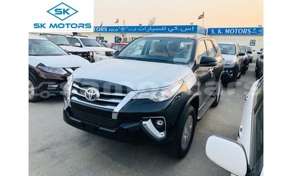 Buy Import Toyota Fortuner Black Car in Import - Dubai in A'ana