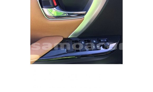 Acheter Import Voiture Toyota Fortuner Blanc à Import - Dubai, A'ana Acheter Import Voiture Toyota Fortuner Blanc à Import - Dubai, A'ana