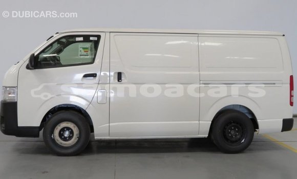 Acheter Import Voiture Toyota Hiace Blanc à Import - Dubai, A'ana Acheter Import Voiture Toyota Hiace Blanc à Import - Dubai, A'ana