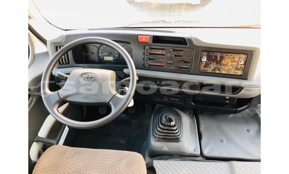 Buy Import Toyota Coaster White Car in Import - Dubai in A'ana Buy Import Toyota Coaster White Car in Import - Dubai in A'ana