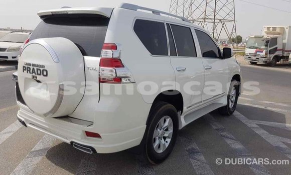 Acheter Import Voiture Toyota Prado Blanc à Import - Dubai, A'ana Acheter Import Voiture Toyota Prado Blanc à Import - Dubai, A'ana