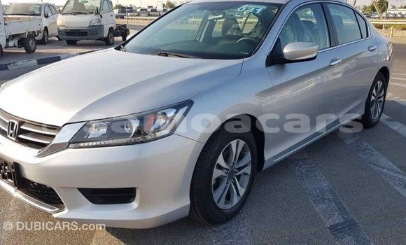 Acheter Import Voiture Honda Accord Autre à Import - Dubai, A'ana Acheter Import Voiture Honda Accord Autre à Import - Dubai, A'ana