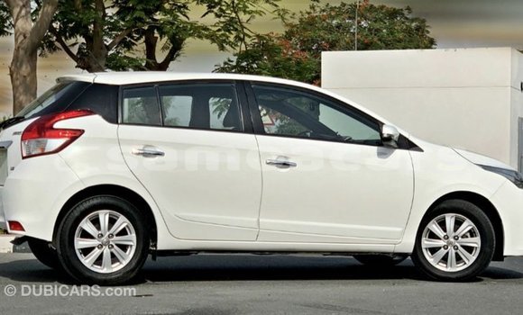 Buy Import Toyota Yaris White Car in Import - Dubai in A'ana Buy Import Toyota Yaris White Car in Import - Dubai in A'ana