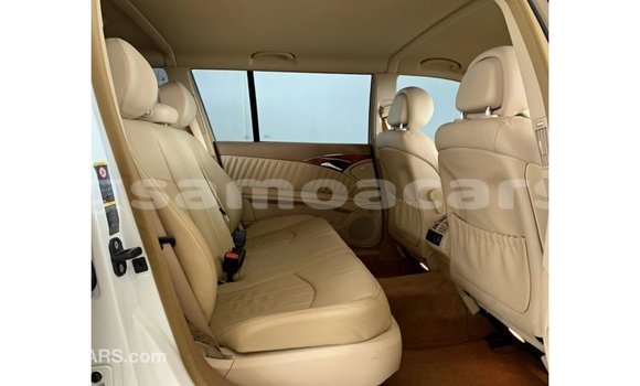 Buy Import Mercedes-Benz 200 White Car in Import - Dubai in A'ana Buy Import Mercedes-Benz 200 White Car in Import - Dubai in A'ana