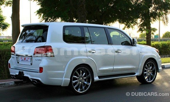Buy Import Lexus LX White Car in Import - Dubai in A'ana Buy Import Lexus LX White Car in Import - Dubai in A'ana