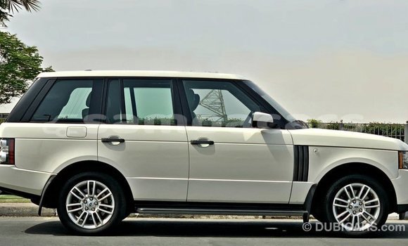 Acheter Import Voiture Land Rover Range Rover Blanc à Import - Dubai, A'ana Acheter Import Voiture Land Rover Range Rover Blanc à Import - Dubai, A'ana