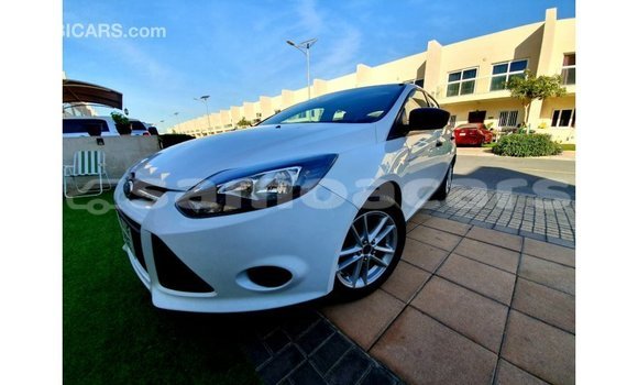 Buy Import Ford Focus White Car in Import - Dubai in A'ana Buy Import Ford Focus White Car in Import - Dubai in A'ana