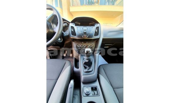 Buy Import Ford Focus White Car in Import - Dubai in A'ana Buy Import Ford Focus White Car in Import - Dubai in A'ana