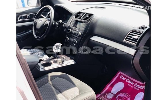 Buy Import Ford Explorer Other Car in Import - Dubai in A'ana Buy Import Ford Explorer Other Car in Import - Dubai in A'ana