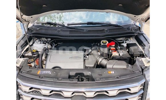 Buy Import Ford Explorer Other Car in Import - Dubai in A'ana Buy Import Ford Explorer Other Car in Import - Dubai in A'ana
