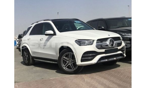 Buy Import Mercedes-Benz GLE White Car in Import - Dubai in A'ana
