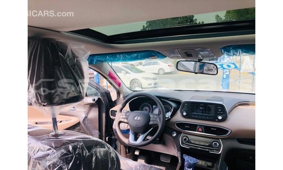 Buy Import Hyundai Santa Fe Green Car in Import - Dubai in A'ana Buy Import Hyundai Santa Fe Green Car in Import - Dubai in A'ana