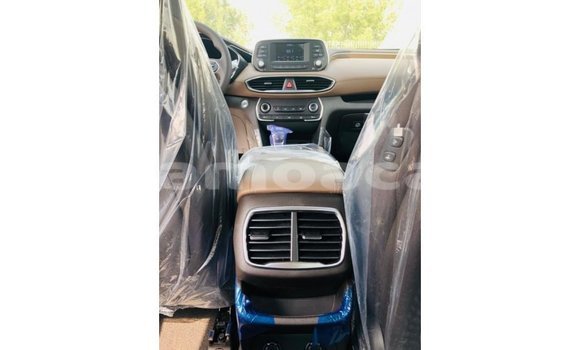 Buy Import Hyundai Santa Fe Green Car in Import - Dubai in A'ana Buy Import Hyundai Santa Fe Green Car in Import - Dubai in A'ana