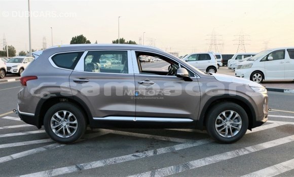 Buy Import Hyundai Santa Fe Brown Car in Import - Dubai in A'ana Buy Import Hyundai Santa Fe Brown Car in Import - Dubai in A'ana