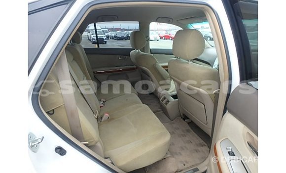 Acheter Import Voiture Toyota Harrier Blanc à Import - Dubai, A'ana Acheter Import Voiture Toyota Harrier Blanc à Import - Dubai, A'ana