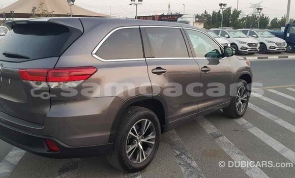 Acheter Import Voiture Toyota Highlander Autre à Import - Dubai, A'ana Acheter Import Voiture Toyota Highlander Autre à Import - Dubai, A'ana