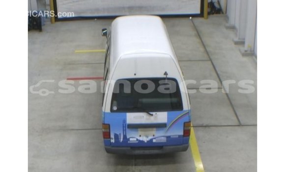 Acheter Import Voiture Nissan Caravan Blanc à Import - Dubai, A'ana Acheter Import Voiture Nissan Caravan Blanc à Import - Dubai, A'ana