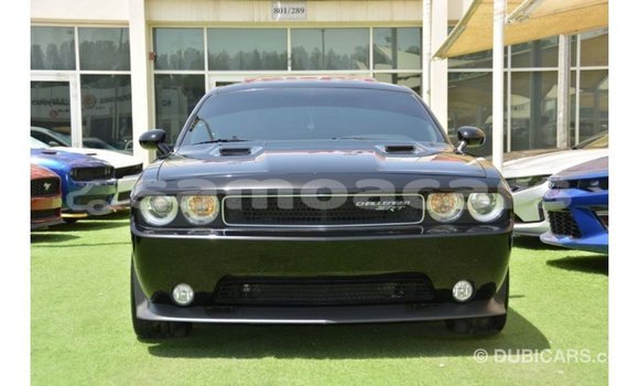 Buy Import Dodge Challenger Black Car in Import - Dubai in A'ana Buy Import Dodge Challenger Black Car in Import - Dubai in A'ana
