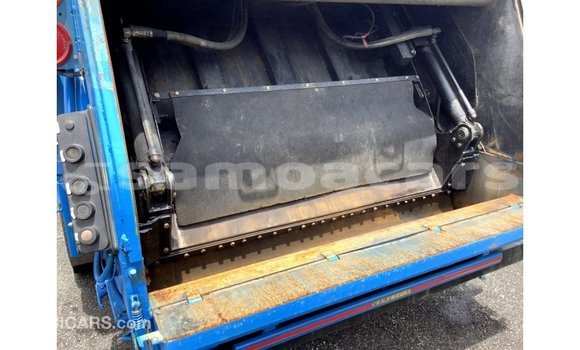 Acheter Import Voiture Mitsubishi i Bleu à Import - Dubai, A'ana Acheter Import Voiture Mitsubishi i Bleu à Import - Dubai, A'ana