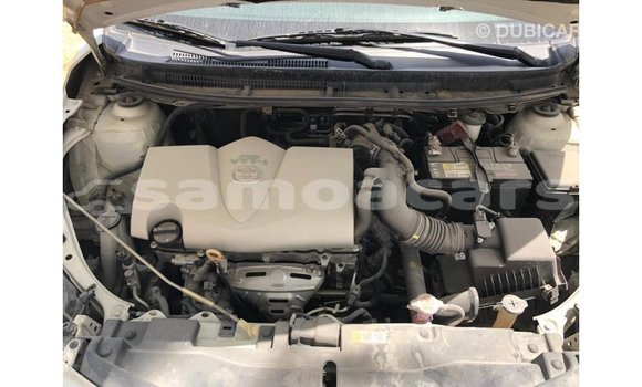 Buy Import Toyota Yaris White Car in Import - Dubai in A'ana Buy Import Toyota Yaris White Car in Import - Dubai in A'ana