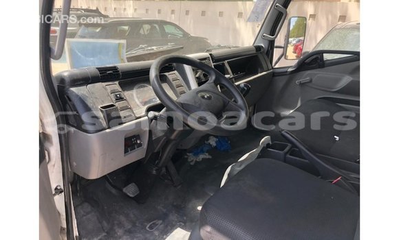 Acheter Import Voiture Mitsubishi i Blanc à Import - Dubai, A'ana Acheter Import Voiture Mitsubishi i Blanc à Import - Dubai, A'ana