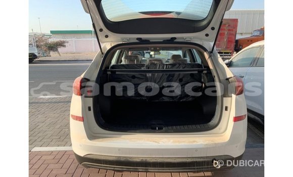 Acheter Import Voiture Hyundai Tucson Blanc à Import - Dubai, A'ana Acheter Import Voiture Hyundai Tucson Blanc à Import - Dubai, A'ana