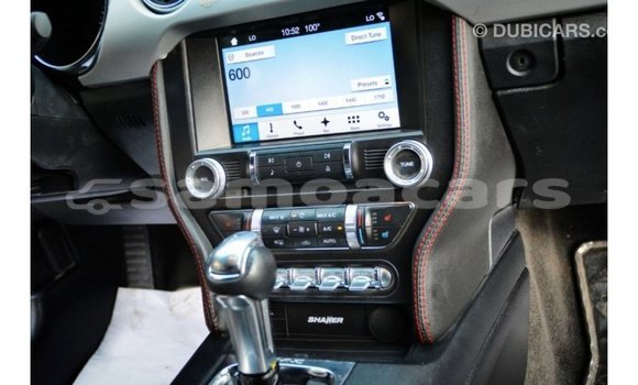 Acheter Import Voiture Ford Mustang Blanc à Import - Dubai, A'ana Acheter Import Voiture Ford Mustang Blanc à Import - Dubai, A'ana