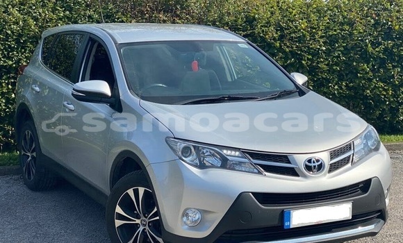 Buy Used Toyota RAV4 Silver Car in Apai in Aiga-i-le-Tai Buy Used Toyota RAV4 Silver Car in Apai in Aiga-i-le-Tai