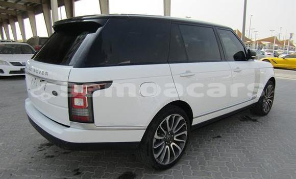 Buy Used Land Rover Range Rover White Car in Apai in Aiga-i-le-Tai Buy Used Land Rover Range Rover White Car in Apai in Aiga-i-le-Tai