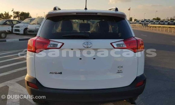 Acheter Import Voiture Toyota RAV4 Blanc à Import - Dubai, A'ana Acheter Import Voiture Toyota RAV4 Blanc à Import - Dubai, A'ana