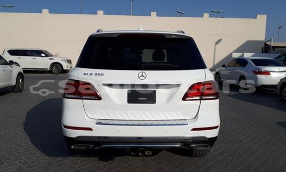 Acheter Occasion Voiture Mercedes-Benz GLE Blanc à Mauga, Gaga'emauga Acheter Occasion Voiture Mercedes-Benz GLE Blanc à Mauga, Gaga'emauga