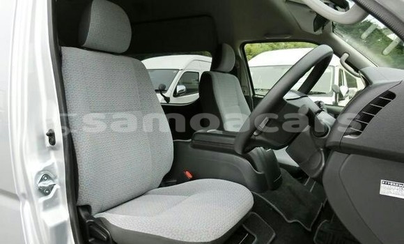 Acheter Occasion Voiture Toyota Hiace Blanc à Vaipua, Satupa'itea Acheter Occasion Voiture Toyota Hiace Blanc à Vaipua, Satupa'itea