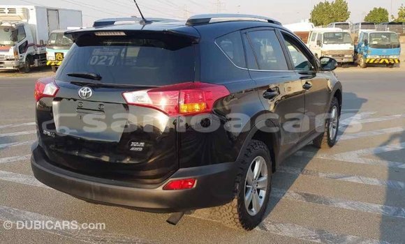 Acheter Import Voiture Toyota RAV4 Noir à Import - Dubai, A'ana Acheter Import Voiture Toyota RAV4 Noir à Import - Dubai, A'ana