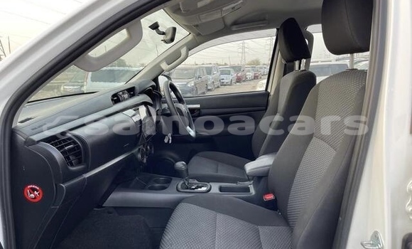 Acheter Occasion Voiture Toyota Hilux Blanc à Apia, Tuamasaga Acheter Occasion Voiture Toyota Hilux Blanc à Apia, Tuamasaga