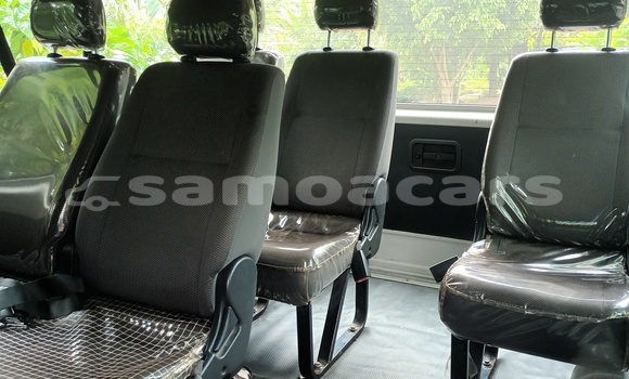 Acheter Occasion Voiture Toyota Hiace Blanc à Apai, Aiga-i-le-Tai Acheter Occasion Voiture Toyota Hiace Blanc à Apai, Aiga-i-le-Tai