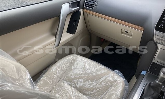 Acheter Occasion Voiture Toyota Land Cruiser Prado Beige à Samalae'ulu, Gaga'emauga Acheter Occasion Voiture Toyota Land Cruiser Prado Beige à Samalae'ulu, Gaga'emauga