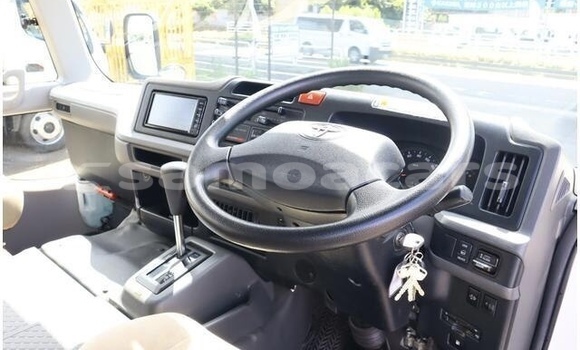Acheter Occasion Voiture Toyota Coaster Blanc à Apia, Tuamasaga Acheter Occasion Voiture Toyota Coaster Blanc à Apia, Tuamasaga