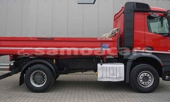 Buy Used Mercedes‒Benz Tipper Red Truck in Apia in Tuamasaga Buy Used Mercedes‒Benz Tipper Red Truck in Apia in Tuamasaga
