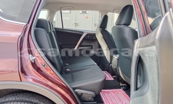 Acheter Occasion Voiture Toyota RAV4 Rouge à Apia, Tuamasaga Acheter Occasion Voiture Toyota RAV4 Rouge à Apia, Tuamasaga