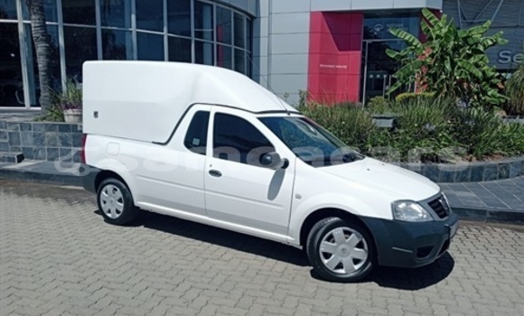 Buy Used Nissan NP 300 White Car in Apia in Tuamasaga Buy Used Nissan NP 300 White Car in Apia in Tuamasaga