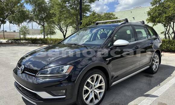 Buy Used Volkswagen Golf GTI Red Car in Apia in Tuamasaga Buy Used Volkswagen Golf GTI Red Car in Apia in Tuamasaga